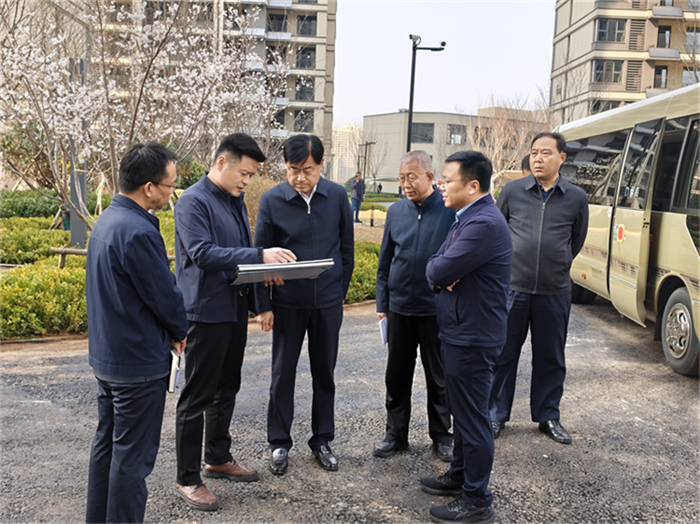 山東省住房城鄉(xiāng)建設廳黨組書記任海濤調研河西城中村改造項目